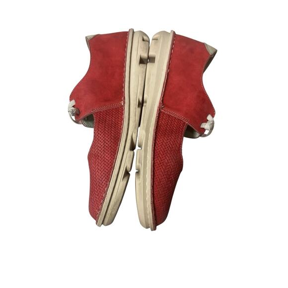 On Foot Your Way Women’s Shoe Red Made In Spain 41 9.5 Comfort Artsy Slip On - Picture 4 of 8